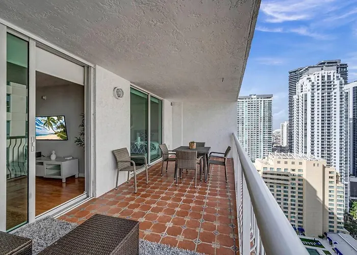 35Th Floor 1 Bed 1 Bth • Brickell • Ocean View