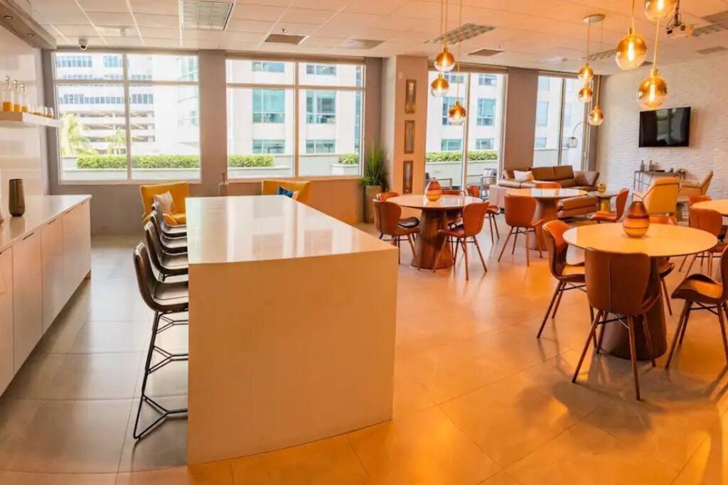 Appartement 35th Floor 1 Bed 1 Bth • Brickell • Ocean View *